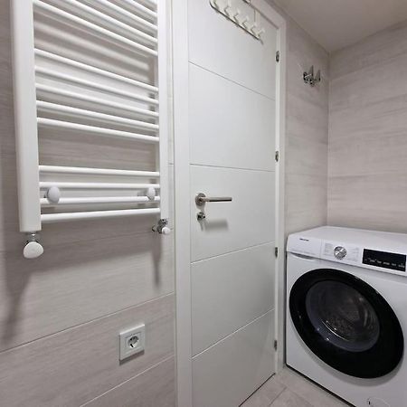 Seco Calle, Precisos Loft Super Equipado Cerca De Metro Pacifico 马德里 外观 照片
